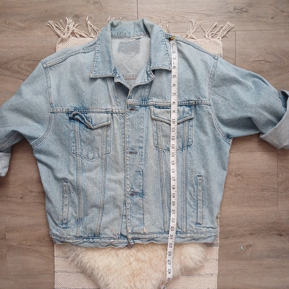 Jean Jacket - Picture 10 of 12